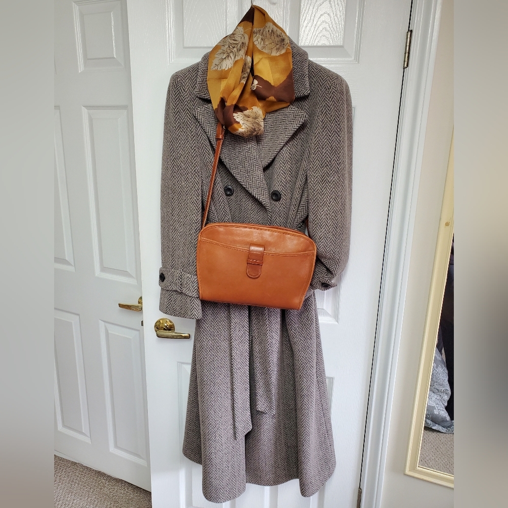 Gorgeous Women's Brown Herringbone Double-Breasted Winter Coat Alpaca Wool - Picture 15 of 15
